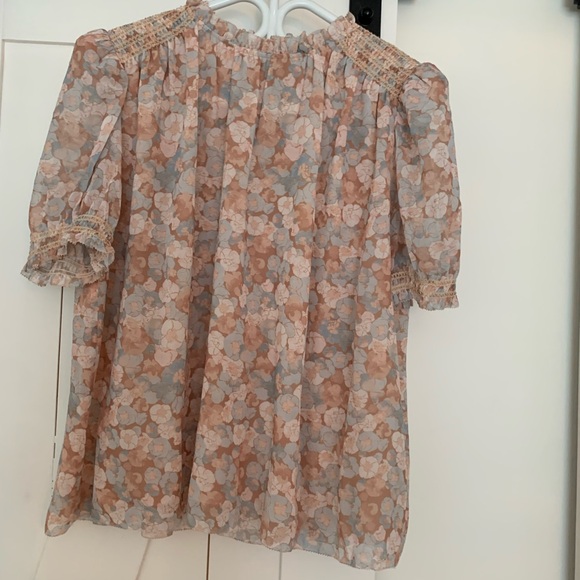Aritzia Wilfred Wuthering Blouse (M) - Picture 1 of 9